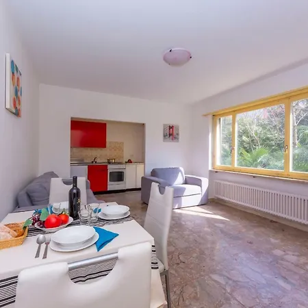 Apartment Casa Lux Minusio